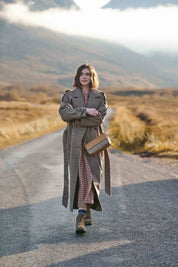 The Caithness - Beige Dogtooth