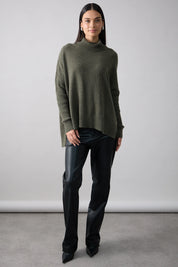 Gigi Step Rollneck- Military