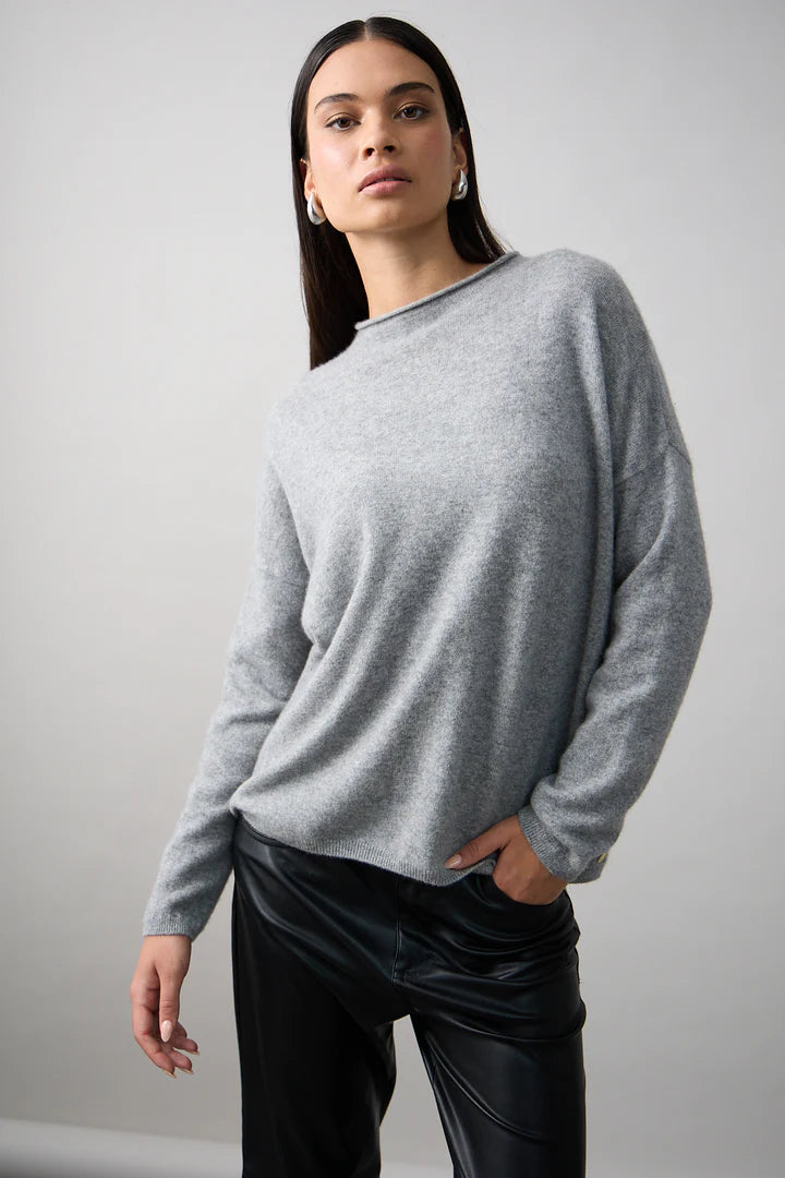 Sloane Mockneck