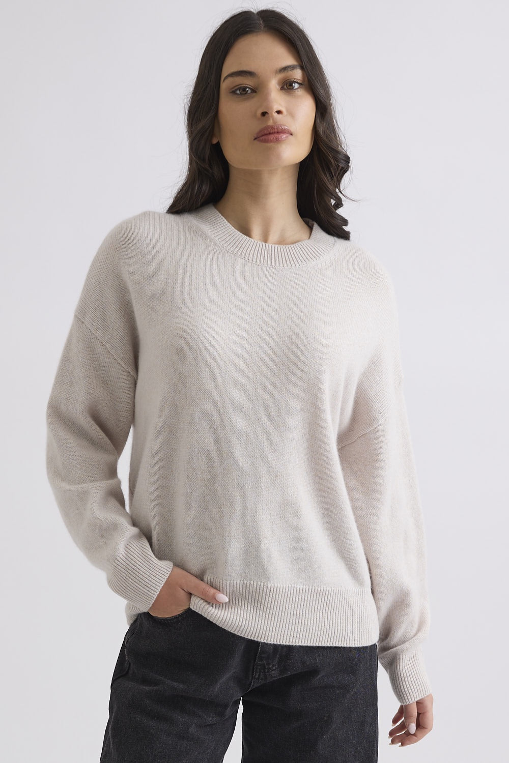 Essential Crew-Toast - Presence Hamilton