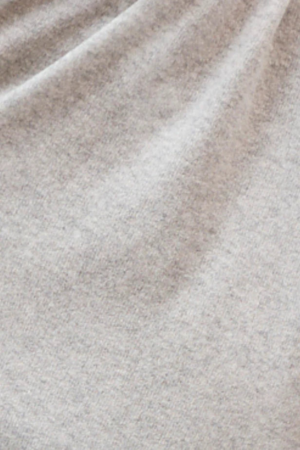 Mia Cashmere Poncho - Foggy - Presence Hamilton