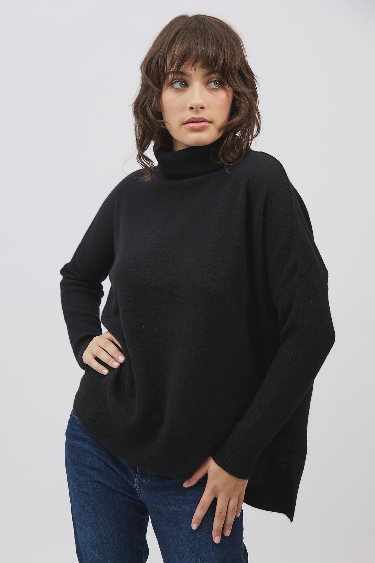 MiaFratino_19108_GigiRollneck_JetBlack_1_1296x_662e6ad6-a831-4c55-b138-54f935af7705.jpg