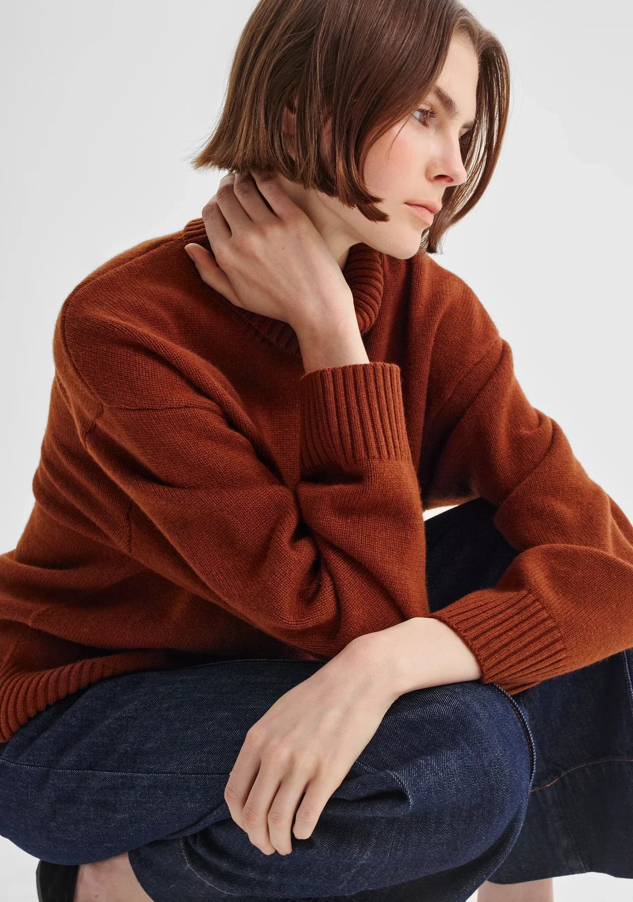 Morrison-AW26-Haven-Knit-Pullover-Toffee_6_5.webp