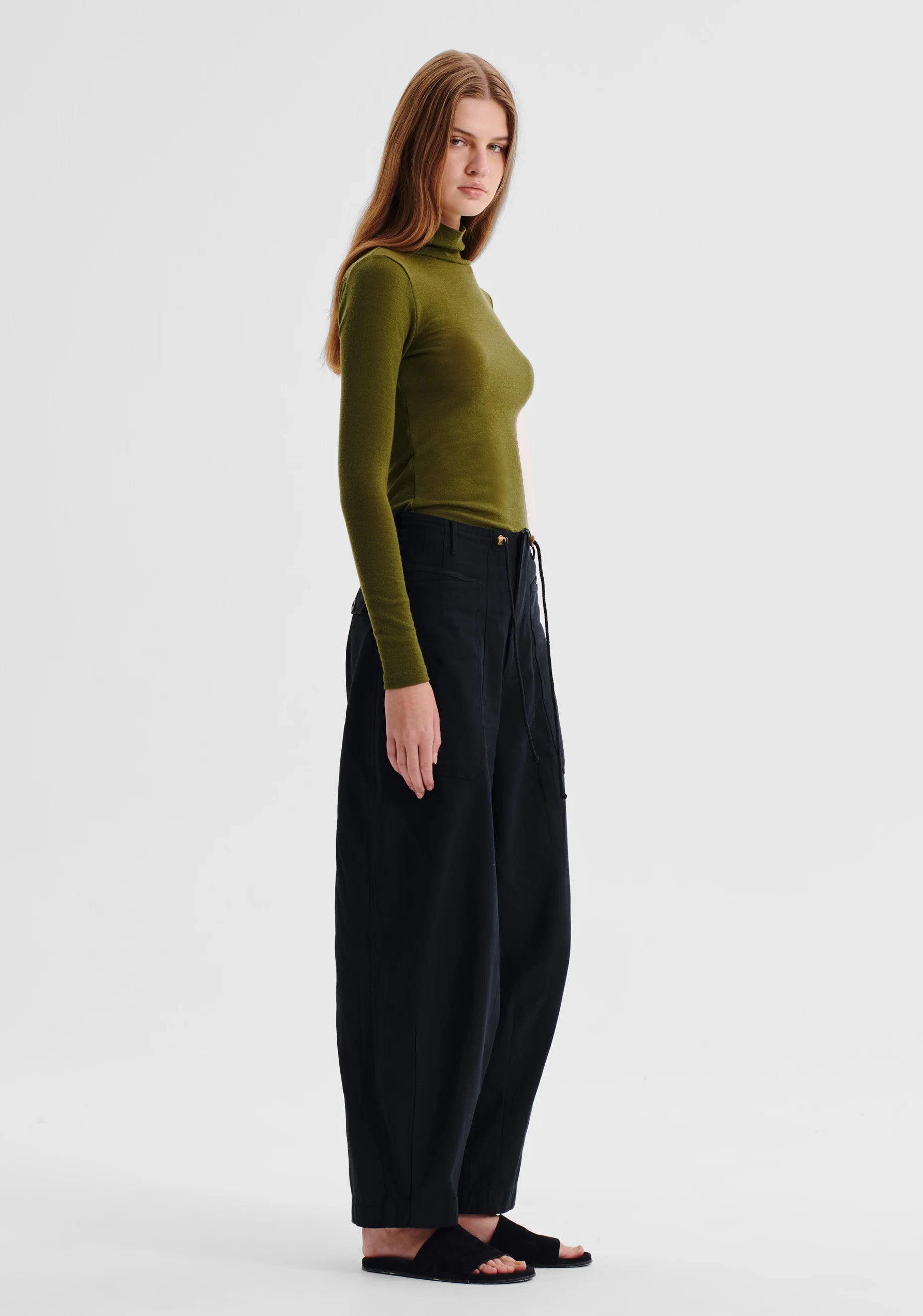 Morri Merino High Neck - Avocado - Presence Hamilton