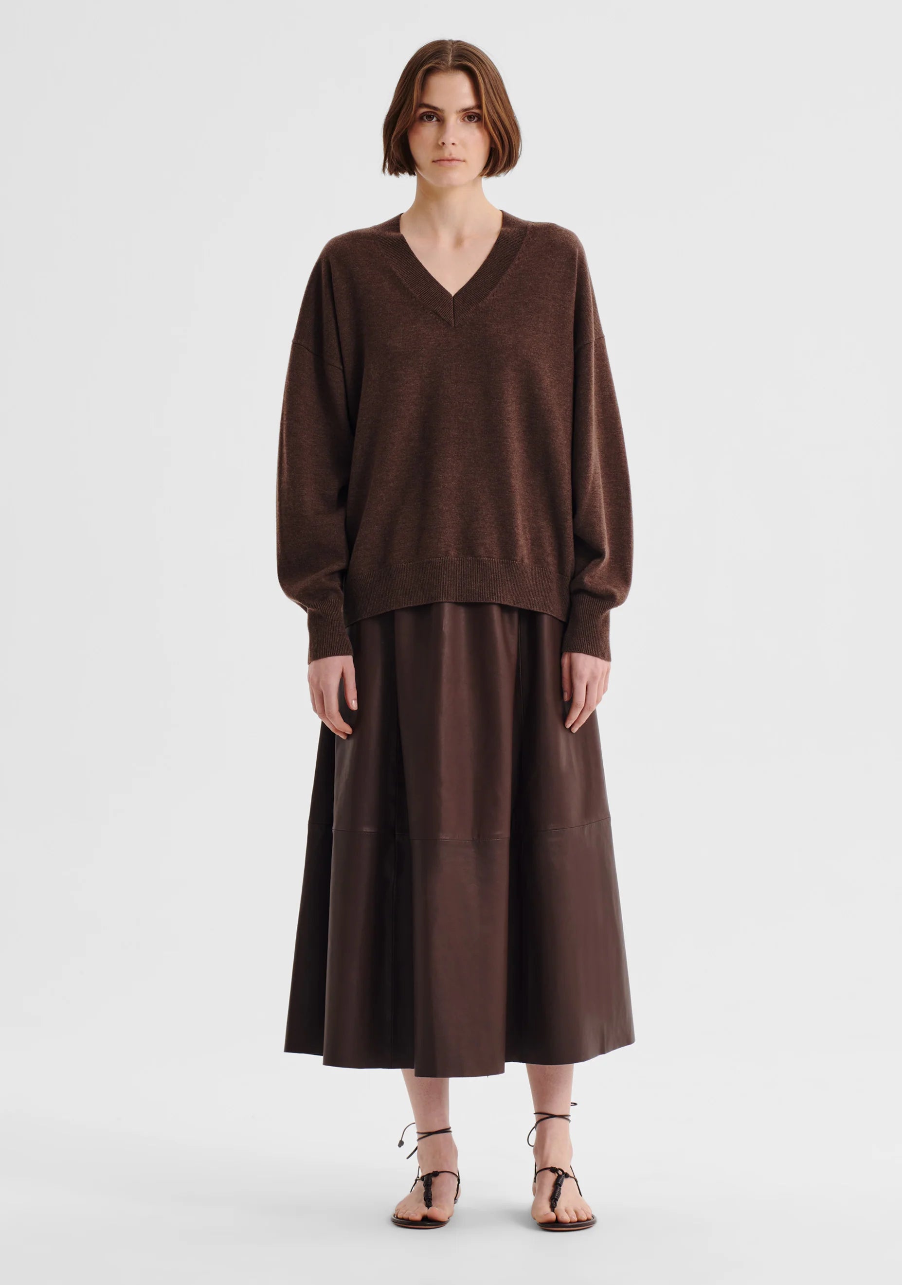 Payton V-Neck Pullover - Presence Hamilton