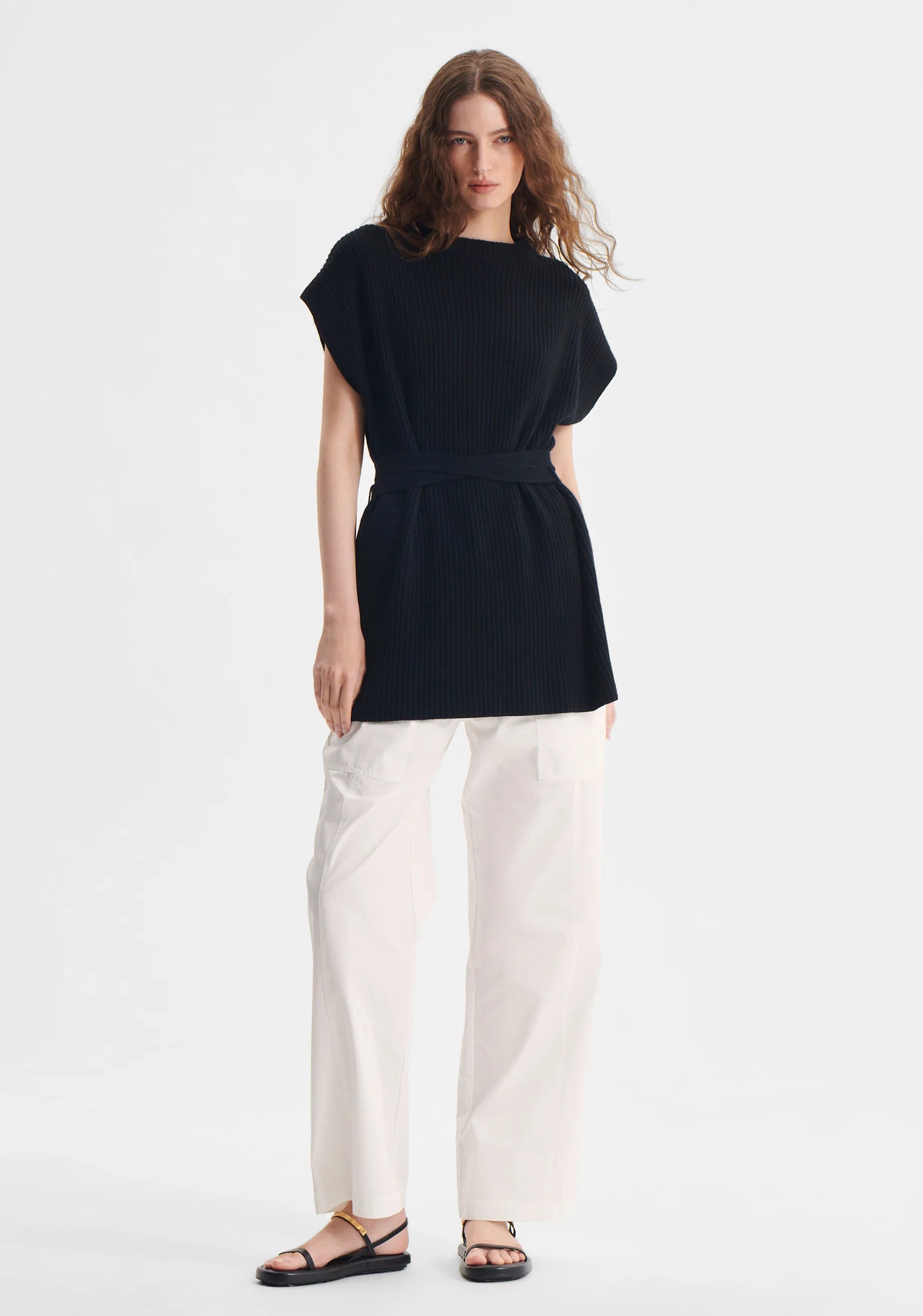 Winston Knit Tunic - Black - Presence Hamilton