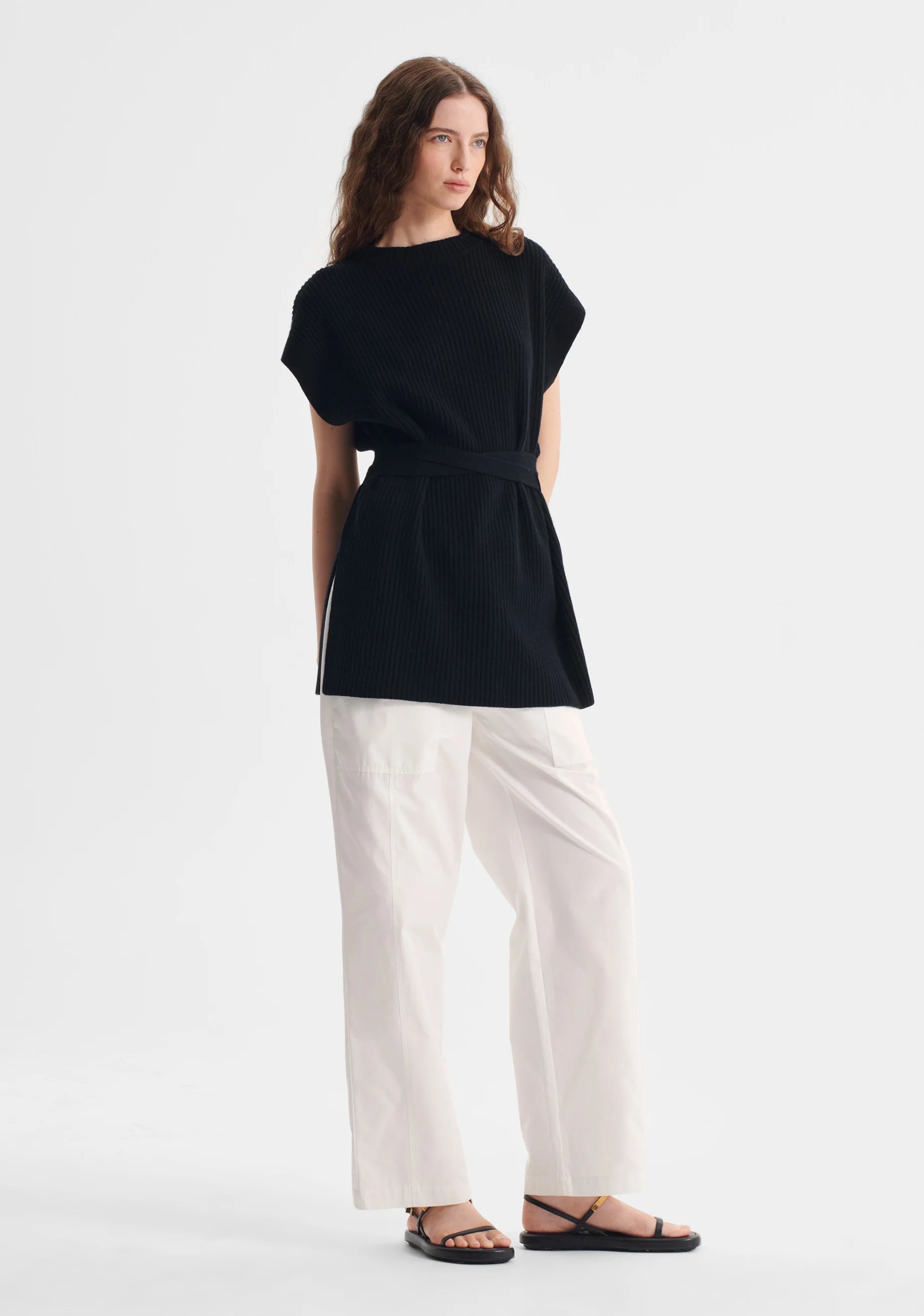 Winston Knit Tunic - Black - Presence Hamilton