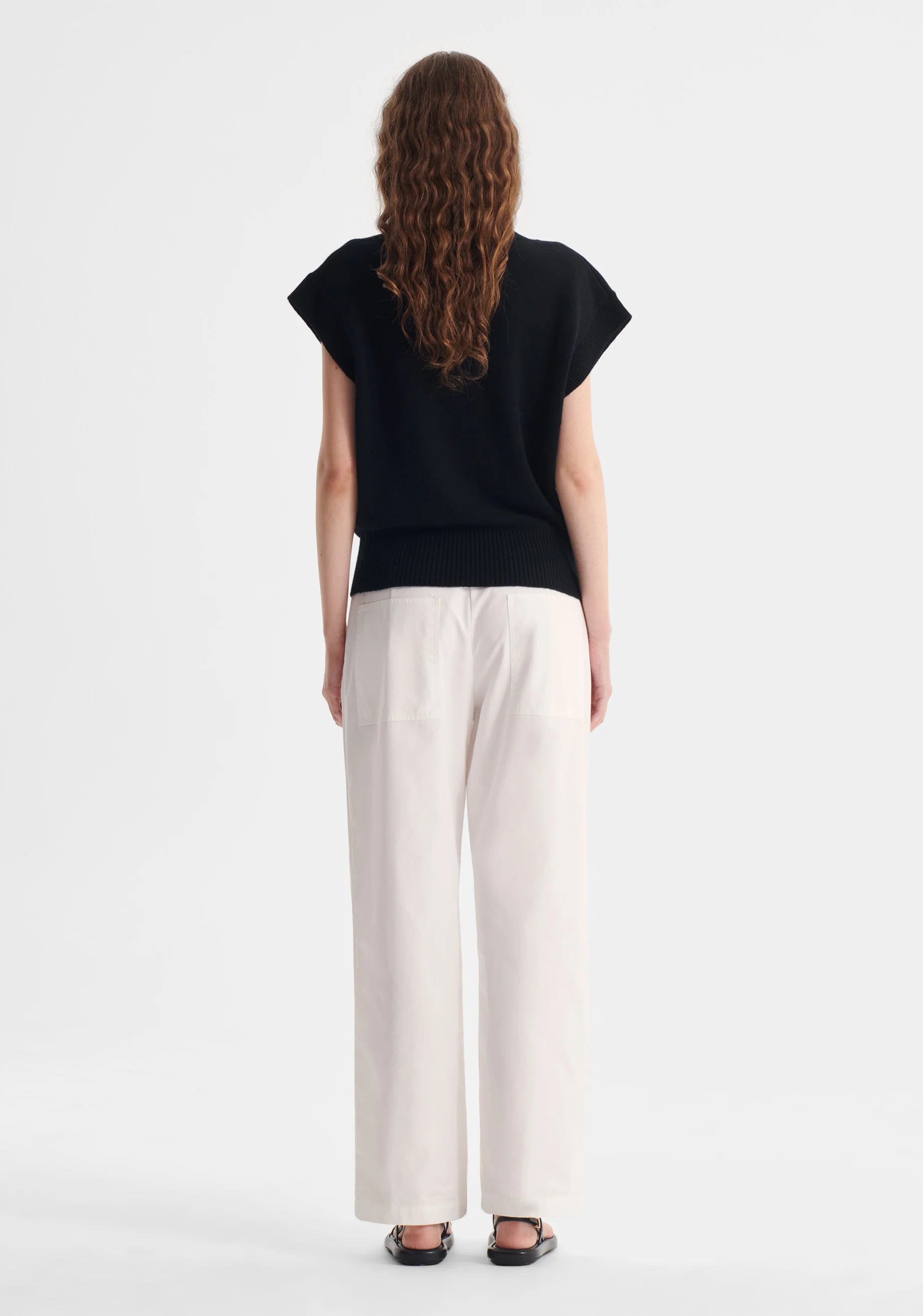 Winston Vest - Black - Presence Hamilton