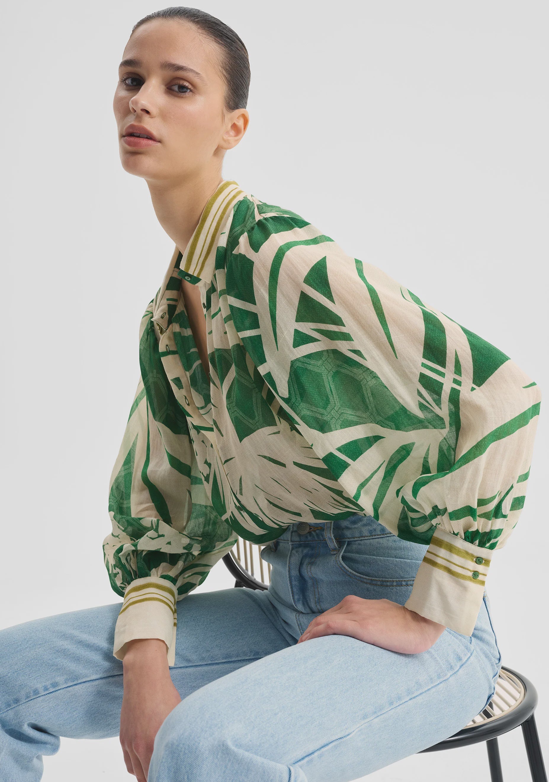 Morrison-SS25-Sorrento-Shirt-Print_5_6bc8eef4-e832-403c-a9ec-744f39c4775d.jpg