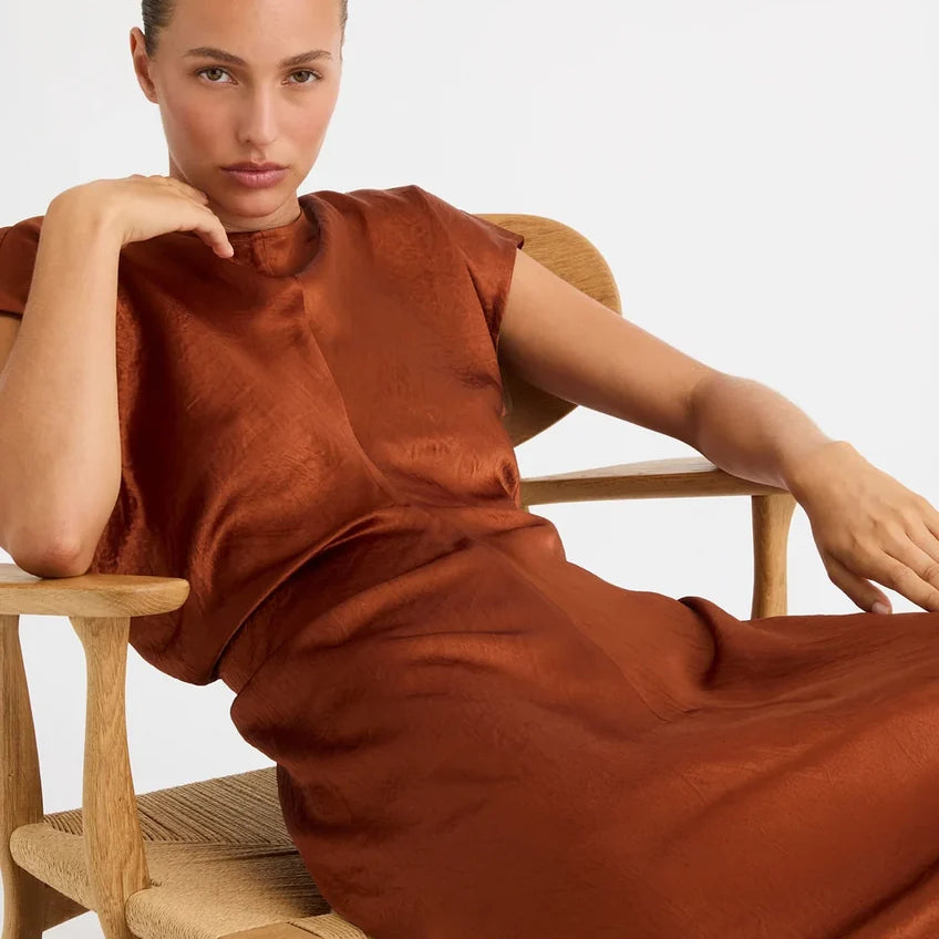 Morrison-SS26-Caroline-Dress-Spice_5_a1945ce1-5d58-40c6-bb0a-7d790b113565.webp