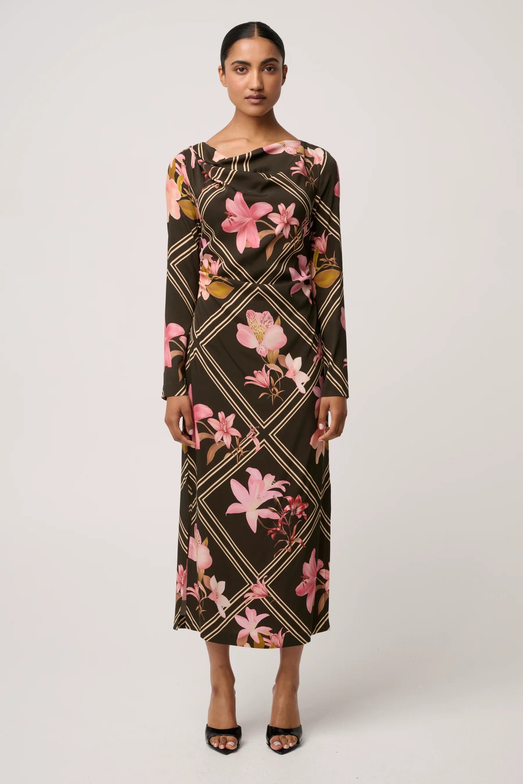 Jayden Dress-Obsidan bloom
