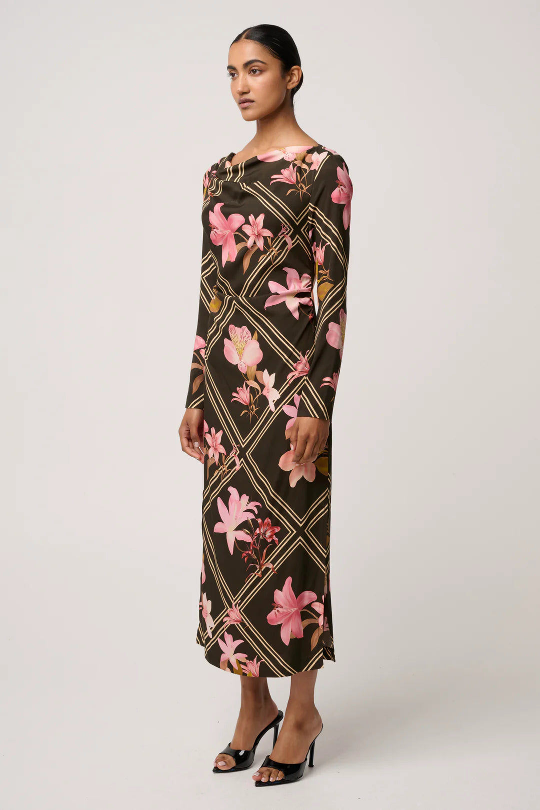 Jayden Dress-Obsidan bloom