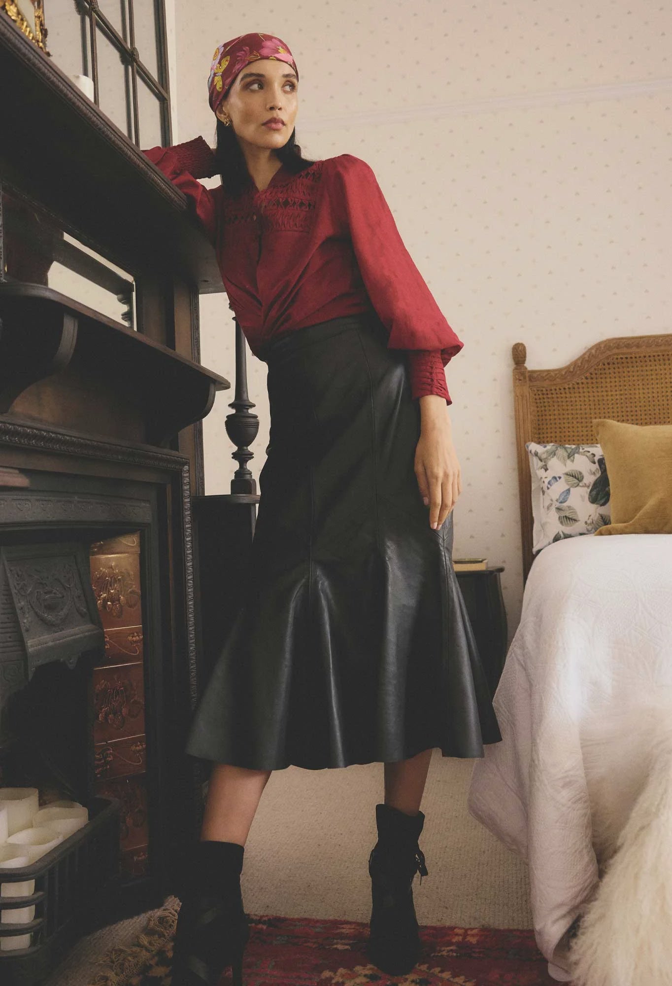 Gayle Leather Panelled Skirt- Black - Presence Hamilton