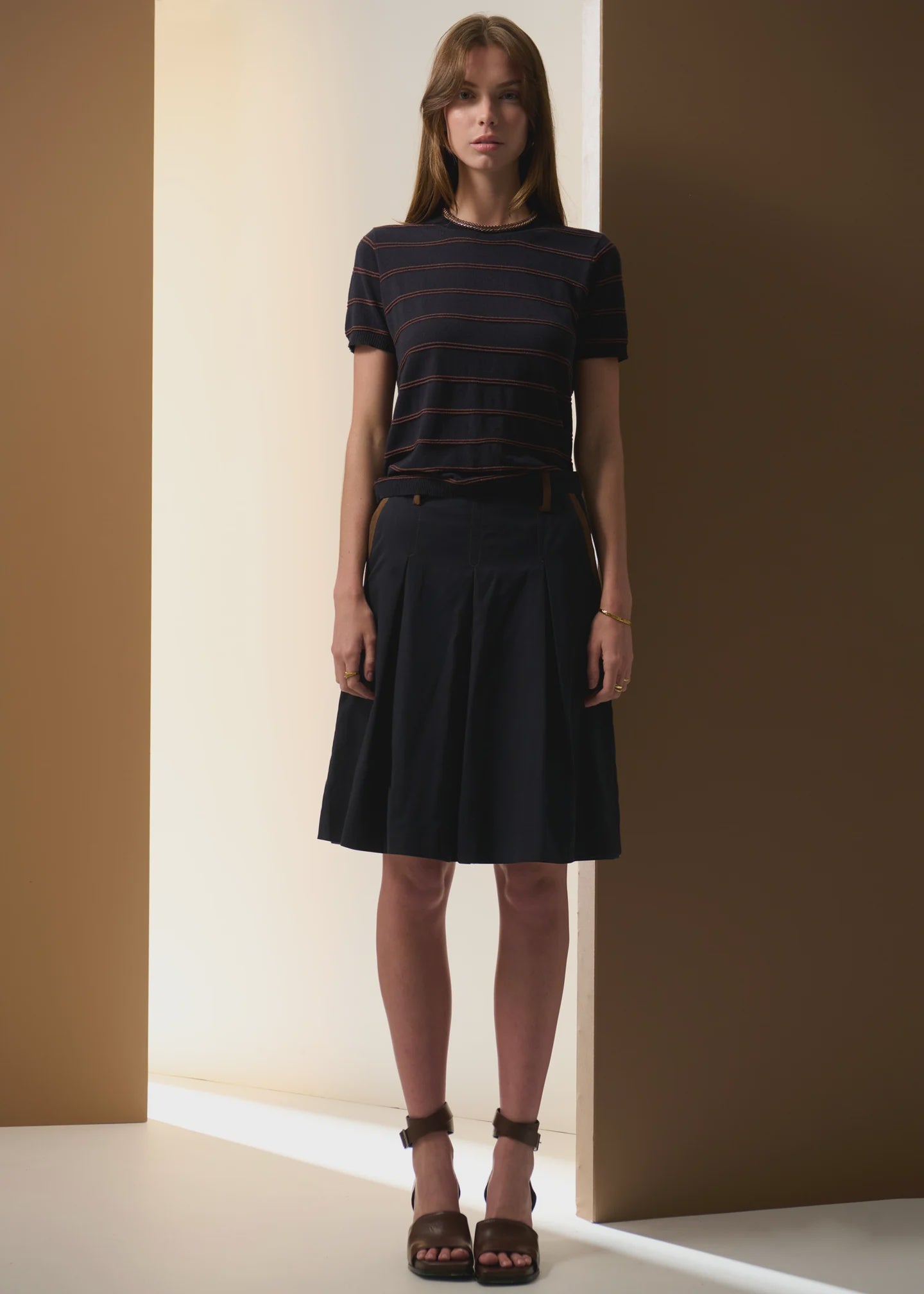 Sable Tee Stripe - Ink/Choc