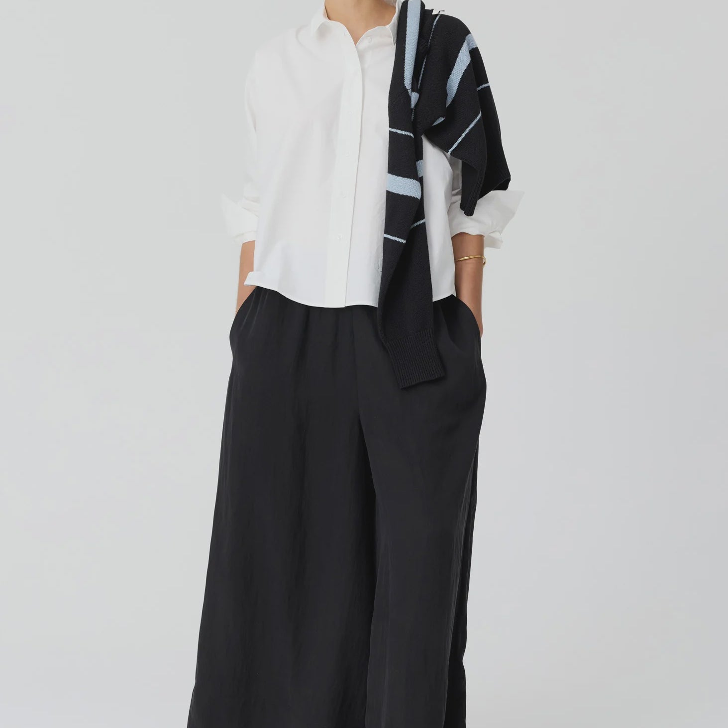 PP5968B-WHT-PP5932A-BLK-0.jpg