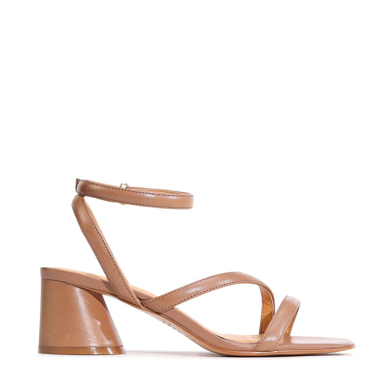 Petricia - Pecan