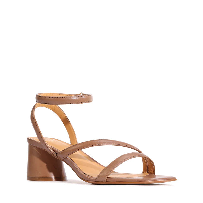 Petricia - Pecan