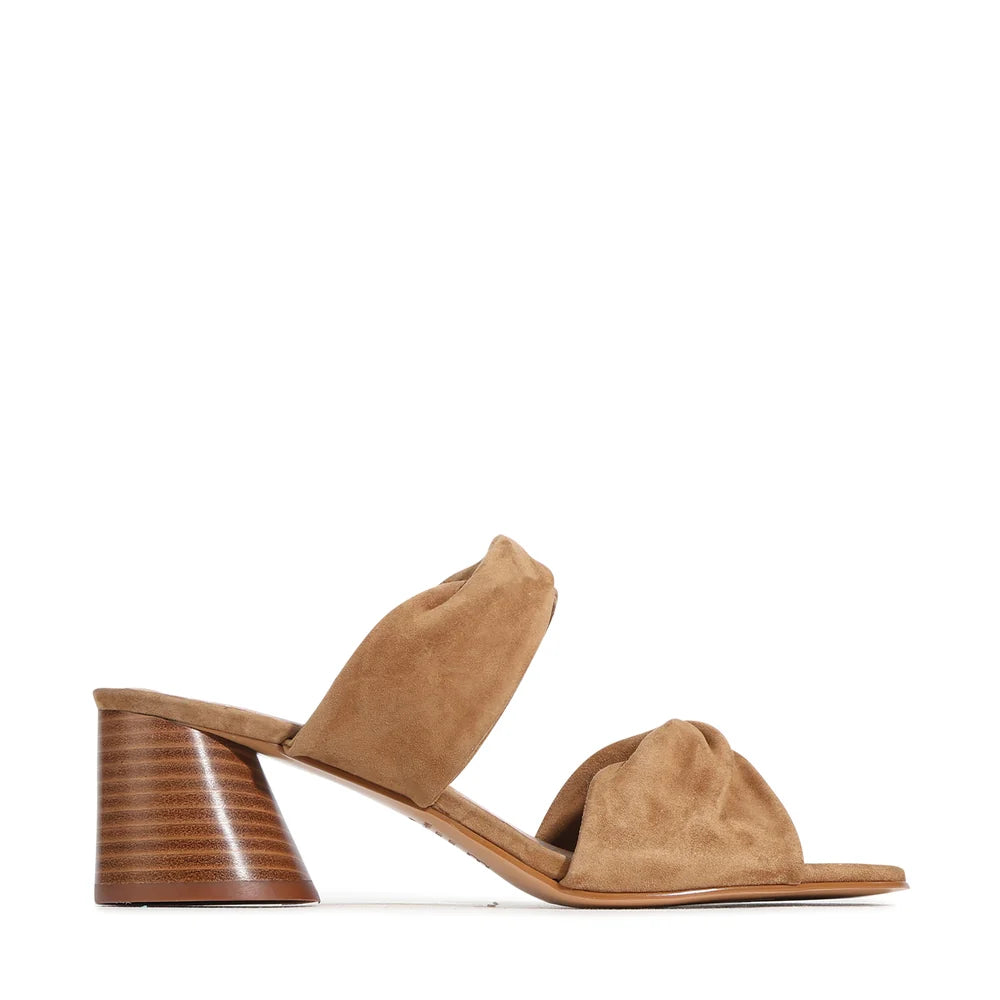 Petris - Almond Kid Suede