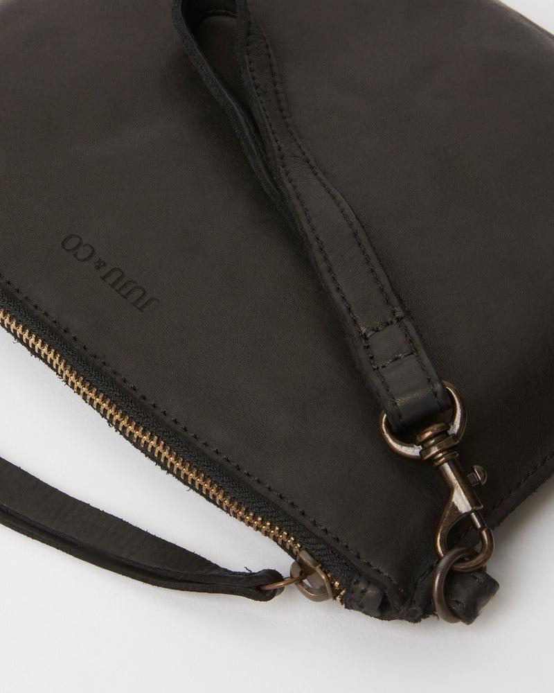 Large Flat Pouch - Presence Hamilton