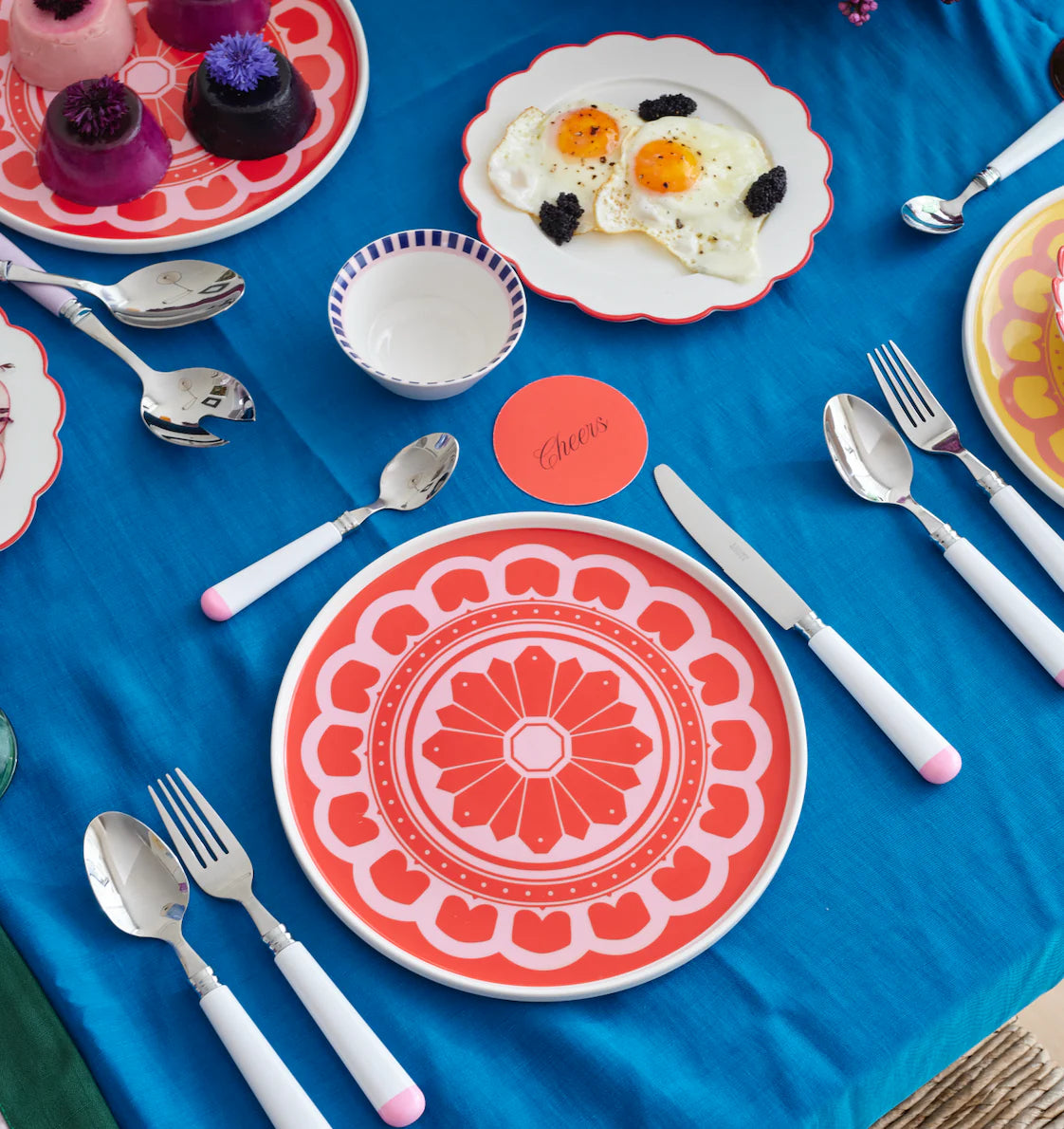 Red & Pink Flower Plate