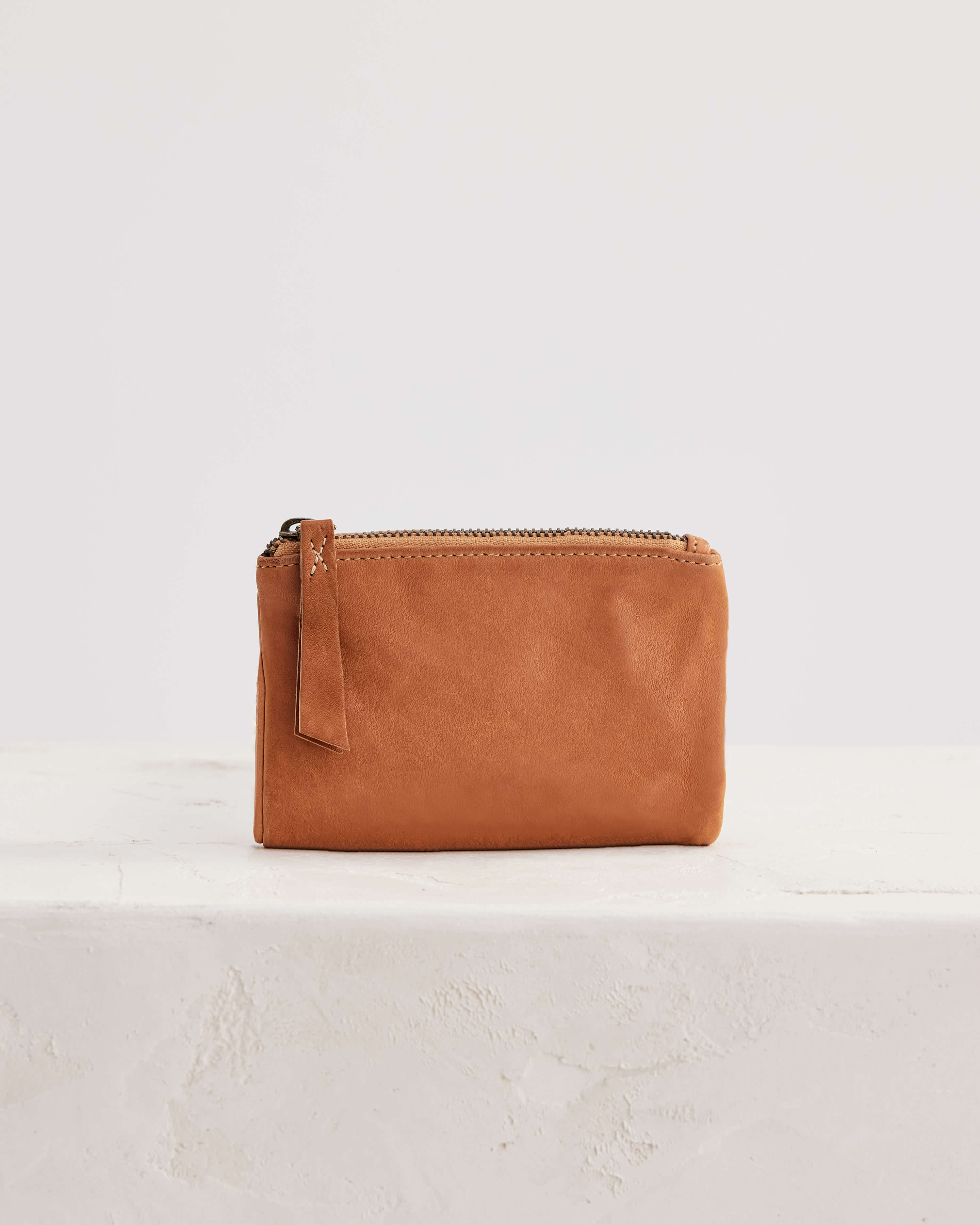 SmallCapri_TAN_Front.jpg