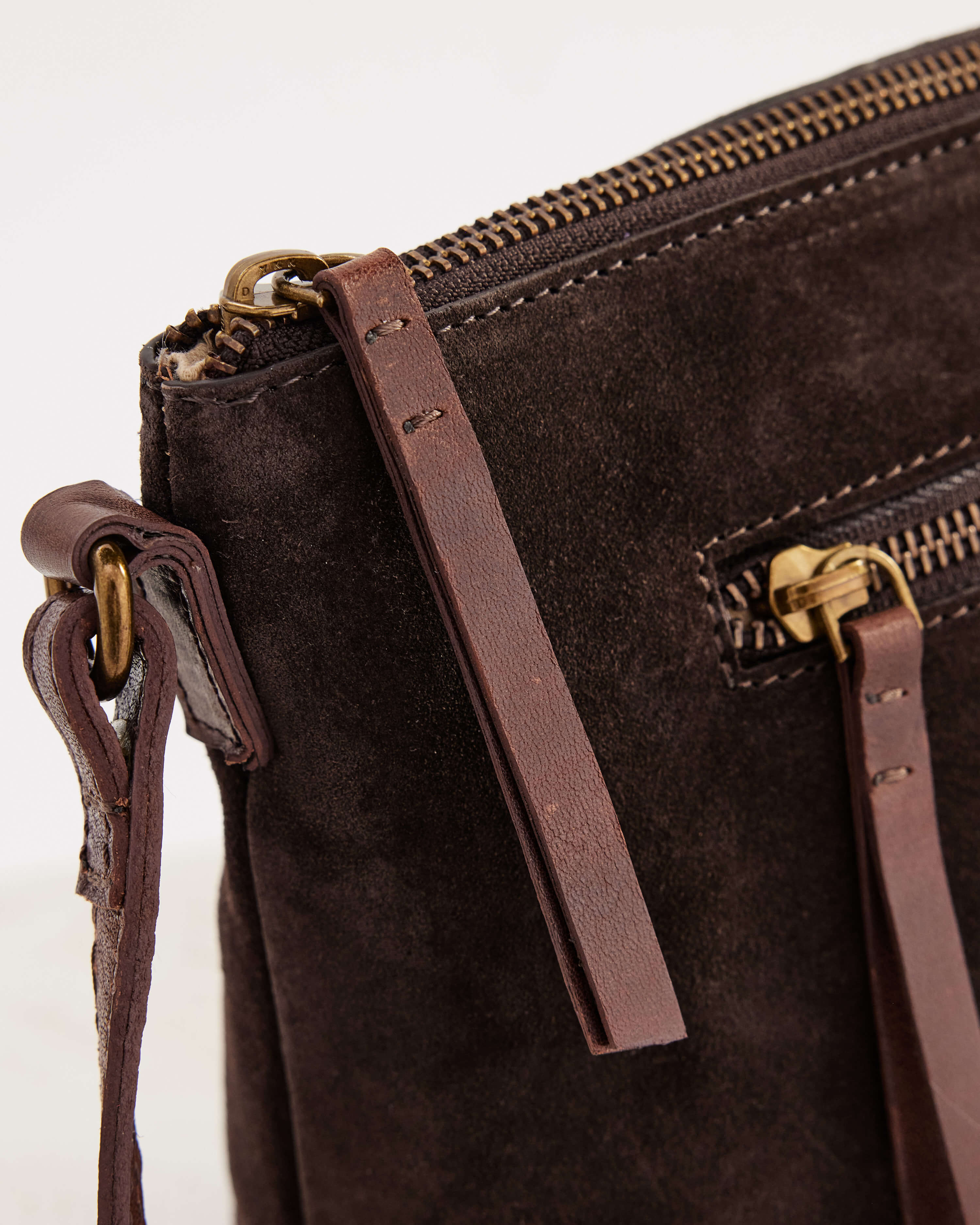 Suede Essential
