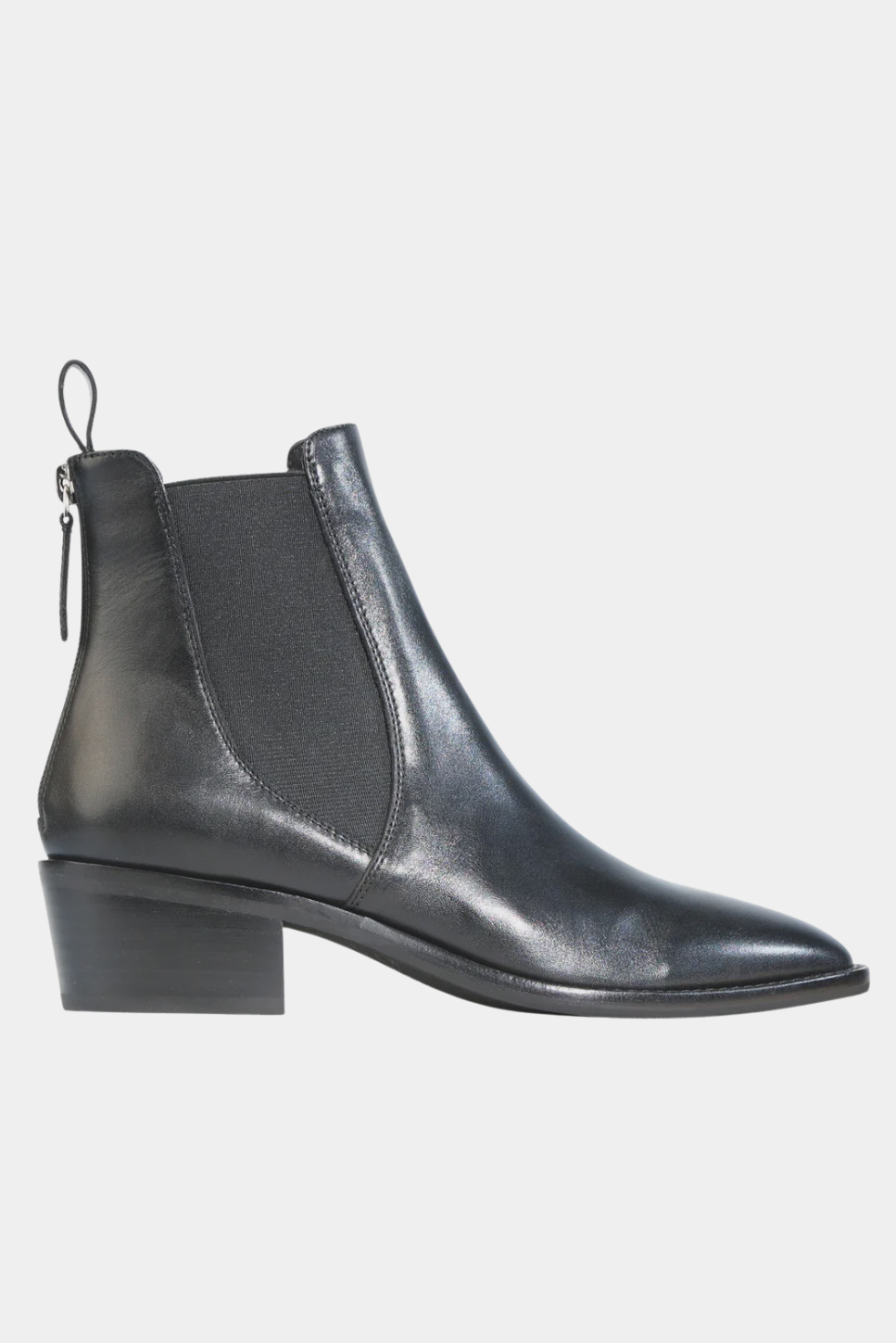 ILA- Black - Presence Hamilton