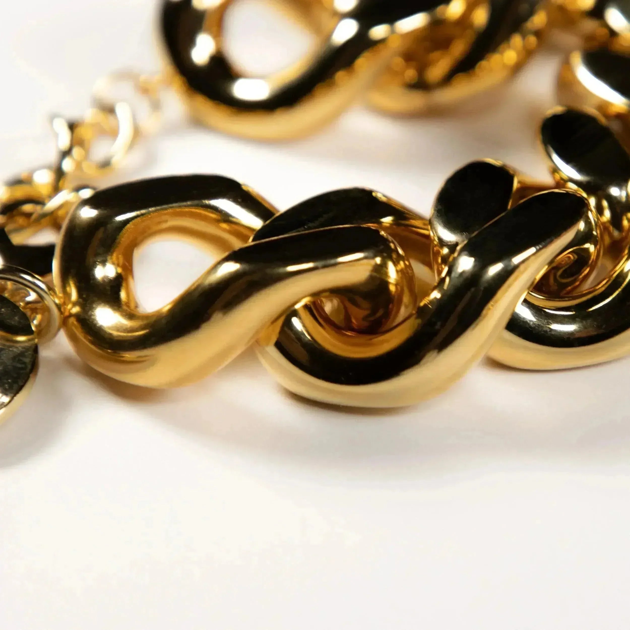 Flat Chain Bracelet Gold