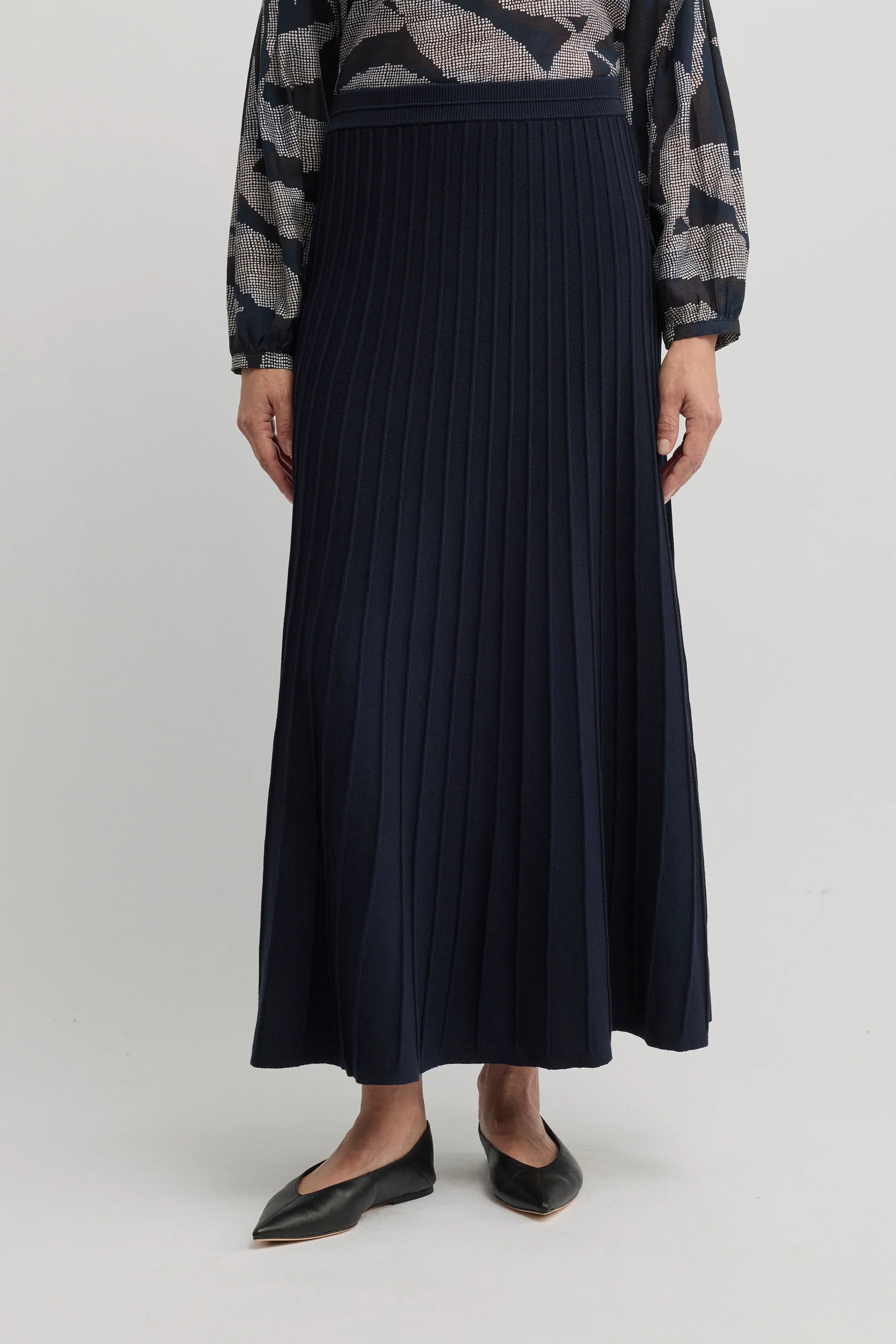 Cedar Skirt - Presence Hamilton