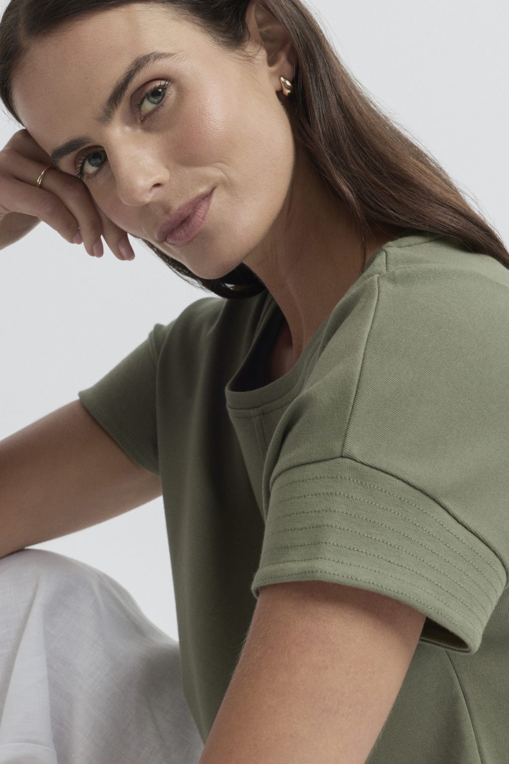 Solitude Tee- Moss