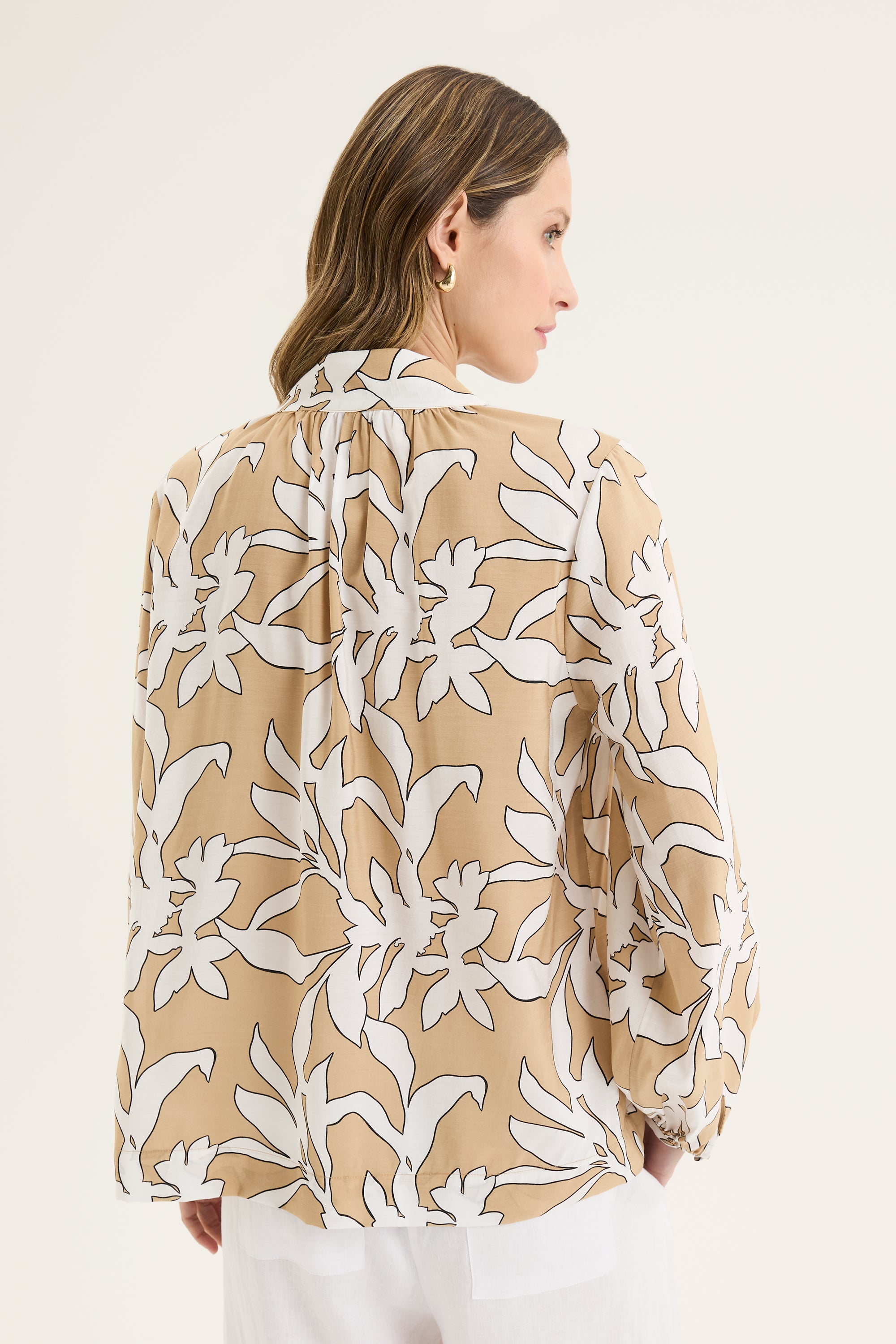 Broadleaf Top