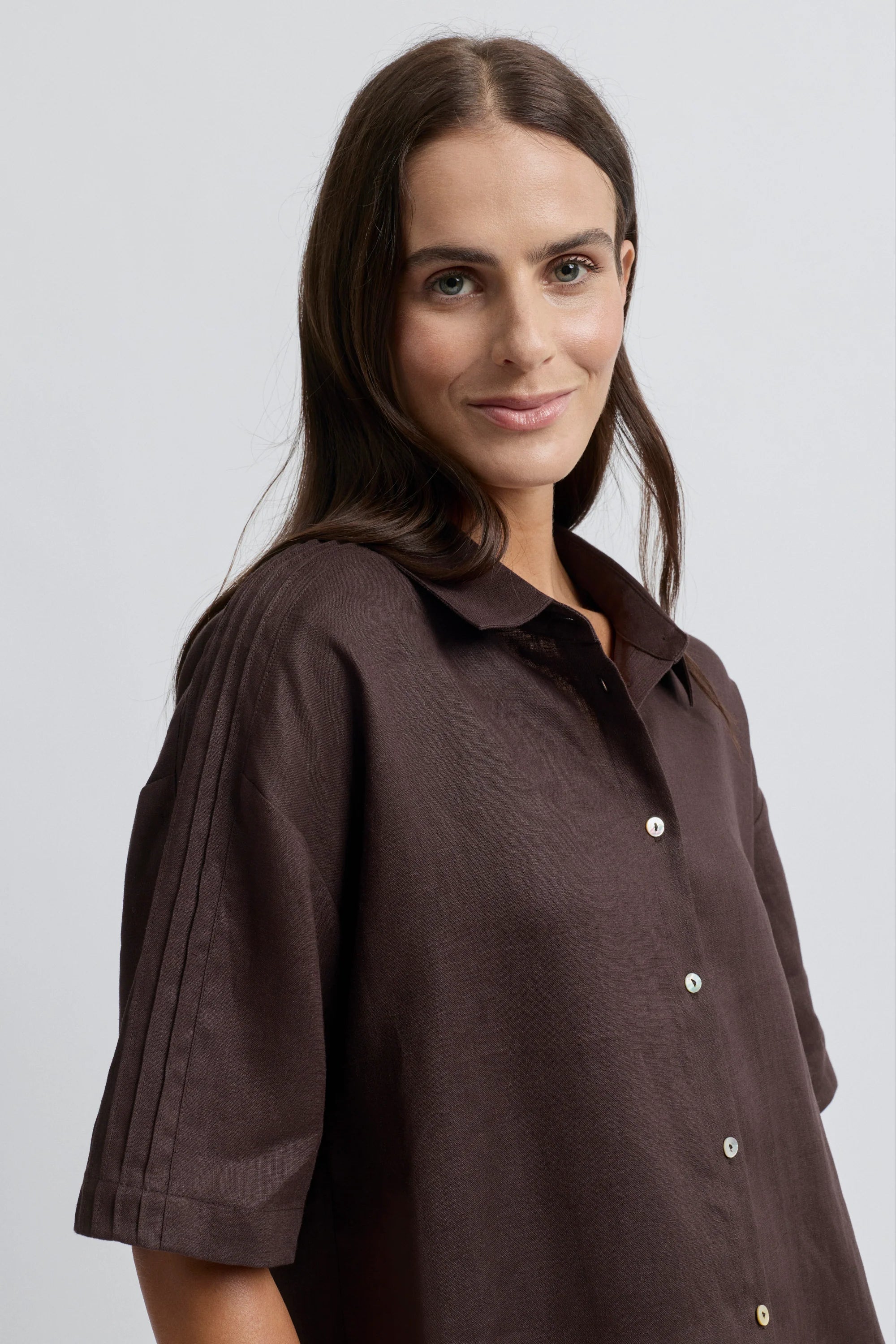Tirari Essence Shirt- Coco