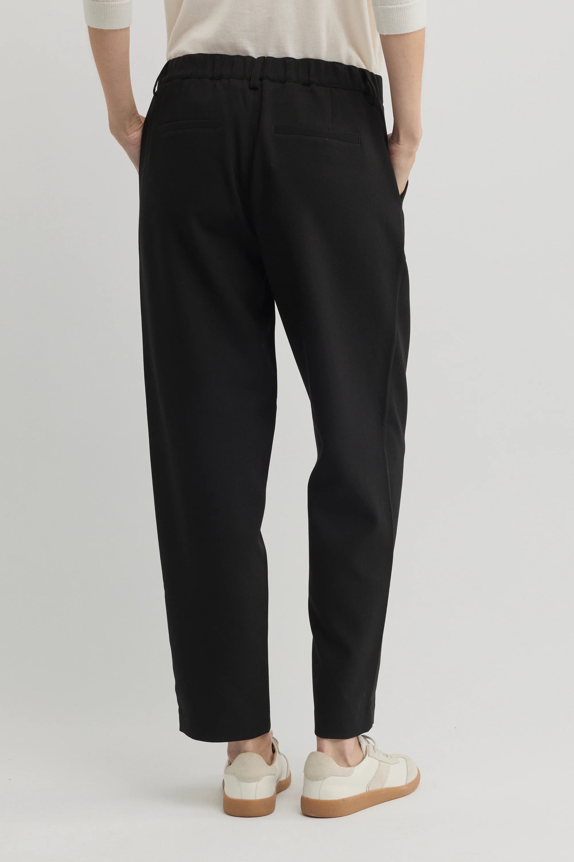Twany Pant - Presence Hamilton