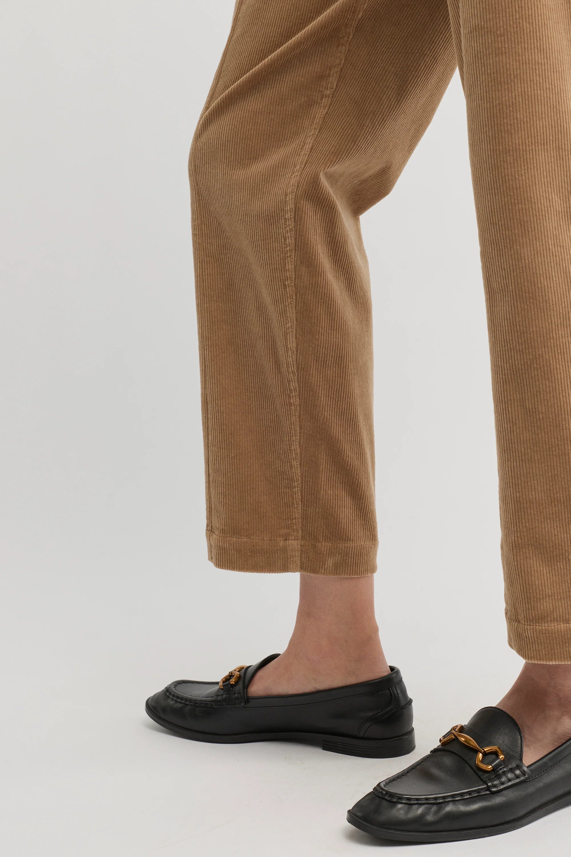 Woods Pants -Walnut - Presence Hamilton