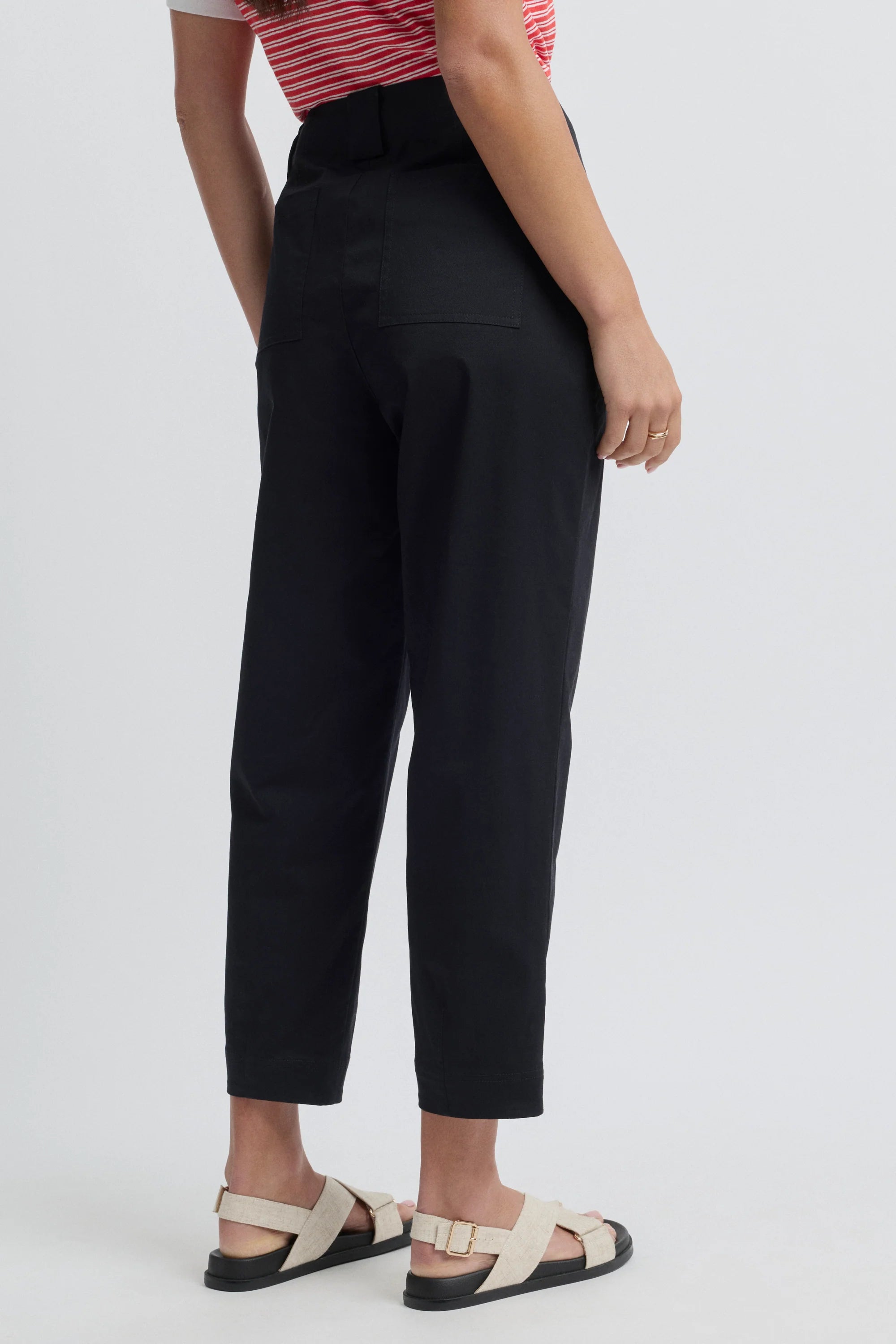 Capri Pant- Navy