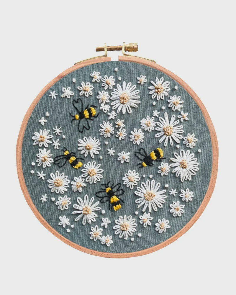 Stitched Up Kits - Busy Bumble Bee - Presence Hamilton