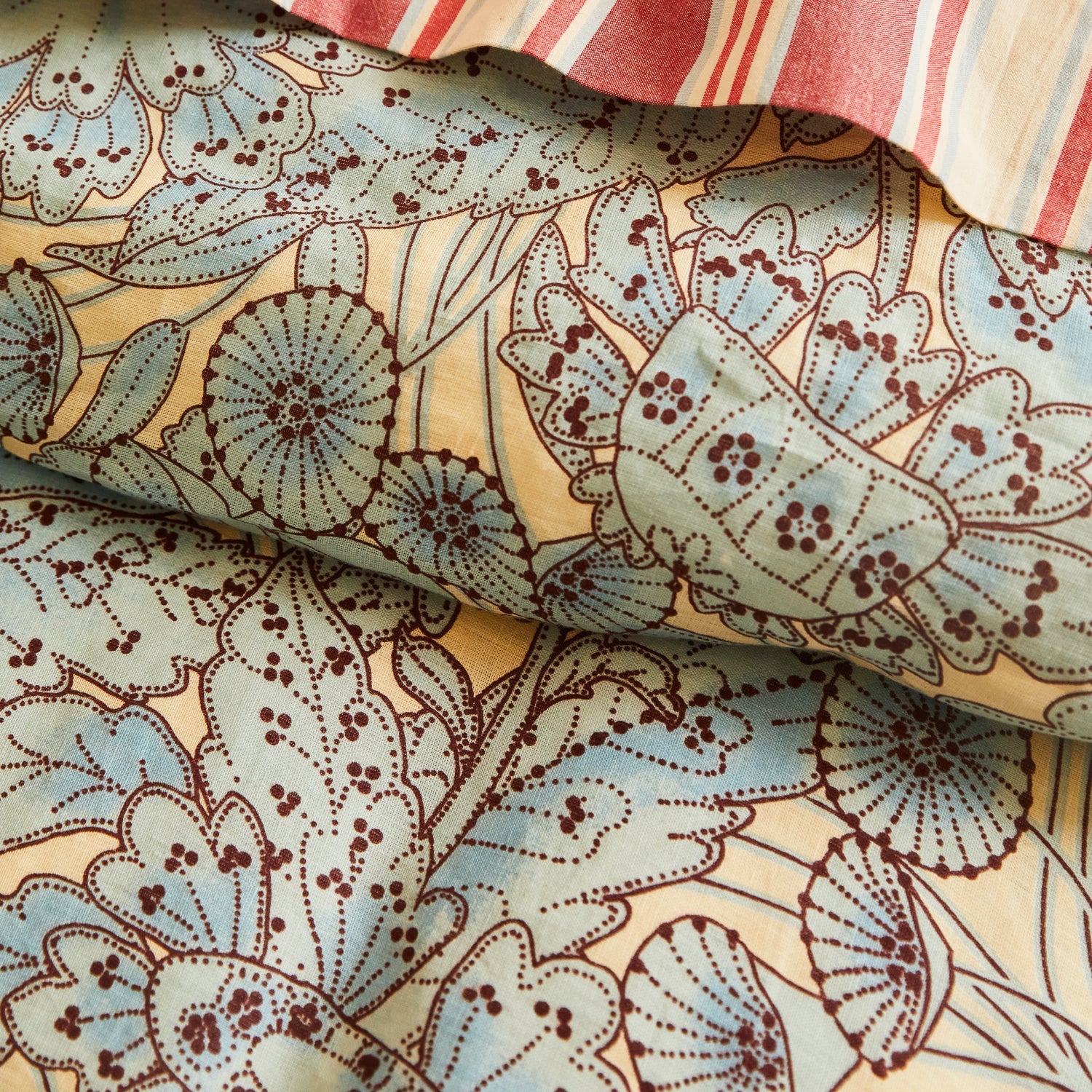 Lucia Linen Quilt Cover- Cerulean